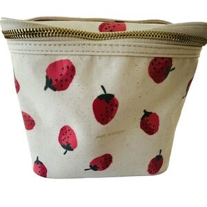 Kate Spade strawberry lunch tote  🍓